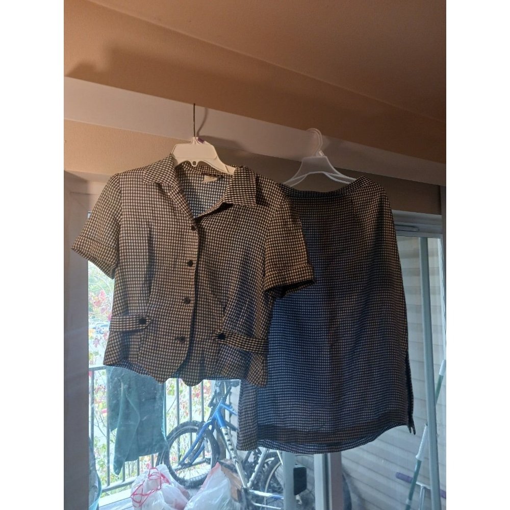 ROUIE vintage navy & white check mark 2 piece skirt suit size 6 rayon/poly